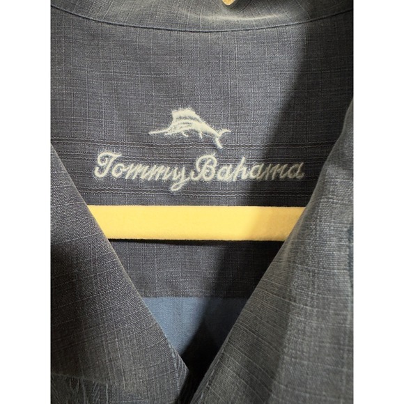 Tommy Bahama Mens Blue 100% Silk Jacquard Floral Short Sleeve Camp Shirt Size M - Picture 2 of 6